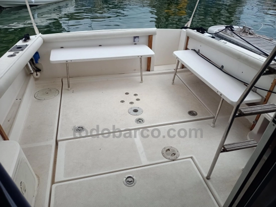 Rio 800 Cabin Fish usado à venda