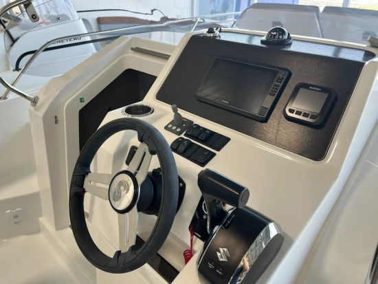 Beneteau Flyer 8 SunDeck nuova in vendita