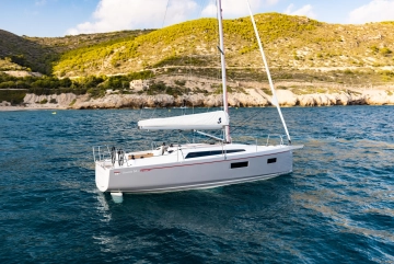 Beneteau Oceanis 34.1 nuova in vendita