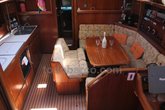 Bavaria Yachts 42 CRUISER preowned for sale