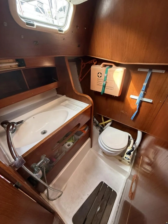 Furia Yachts 332 usata in vendita