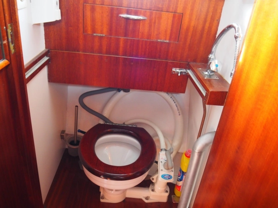 Carena 32 usado à venda