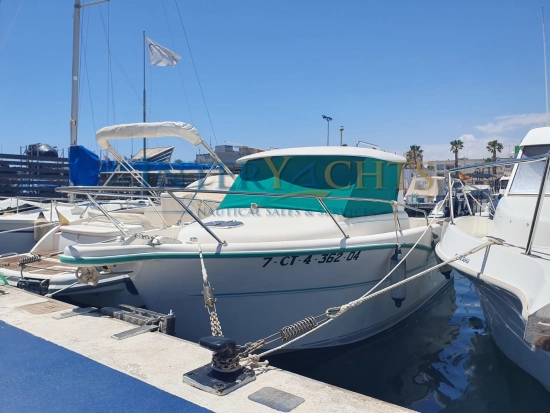Ocqueteau 625 preowned for sale