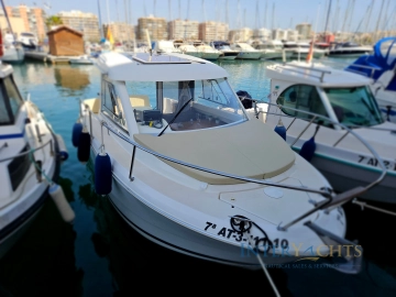 Jeanneau Merry Fisher 645 preowned for sale