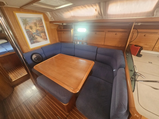 Jeanneau Sun Odyssey 43 usado à venda