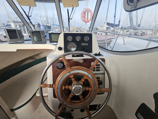 Arvor 25 usado à venda