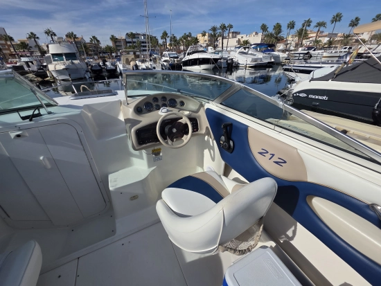 Rinker 212 Festive de segunda mano en venta