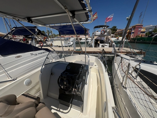 Quicksilver Open 675 usata in vendita