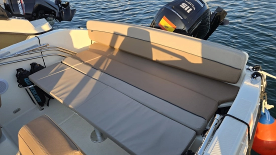 Quicksilver Cruiser Activ 605 de segunda mano en venta