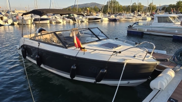 Quicksilver Cruiser Activ 605 usado à venda