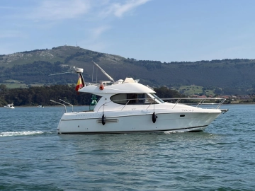 Jeanneau Prestige 32 Fly usado à venda