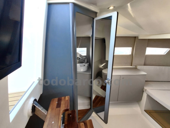 Nuva Yachts M9 Cabin usata in vendita