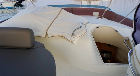 Azimut Azimut 68 preowned for sale