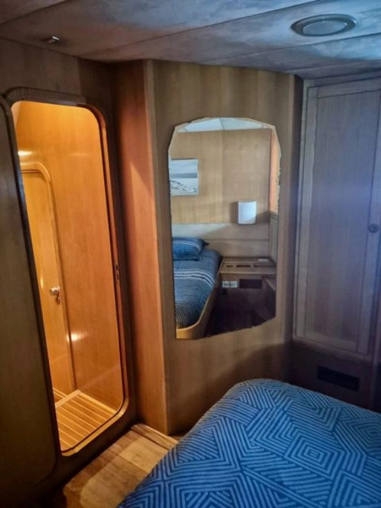 Navar Cantieri 20M Fly de segunda mano en venta