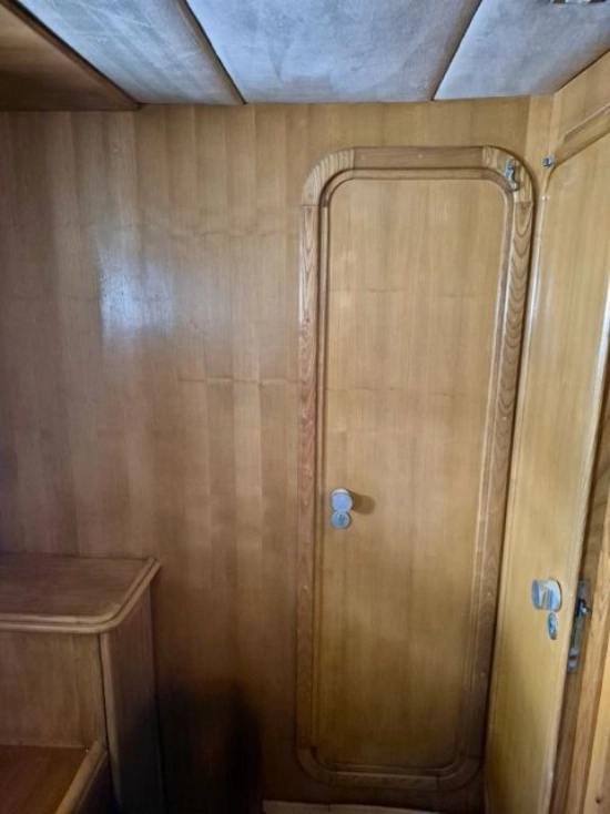 Navar Cantieri 20M Fly de segunda mano en venta