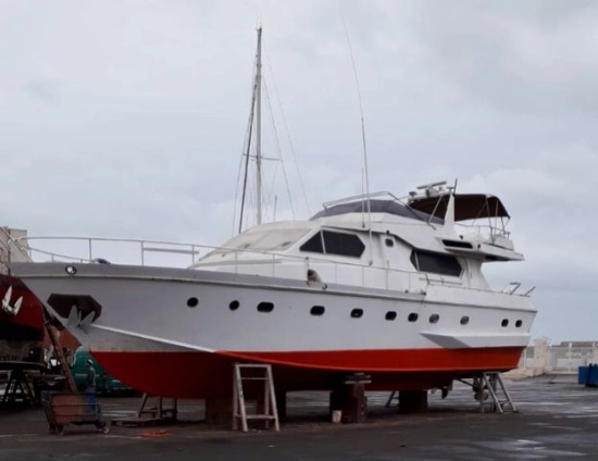Navar Cantieri 20M Fly de segunda mano en venta