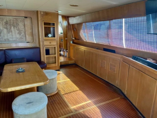 Navar Cantieri 20M Fly de segunda mano en venta