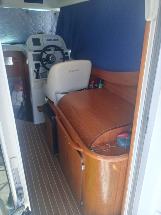 Jeanneau Merry Fisher 805 preowned for sale
