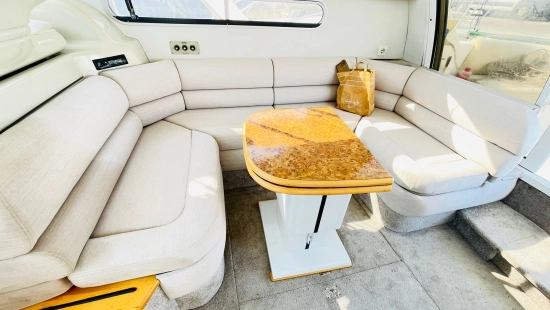 Sealine 360 Statesman usado à venda