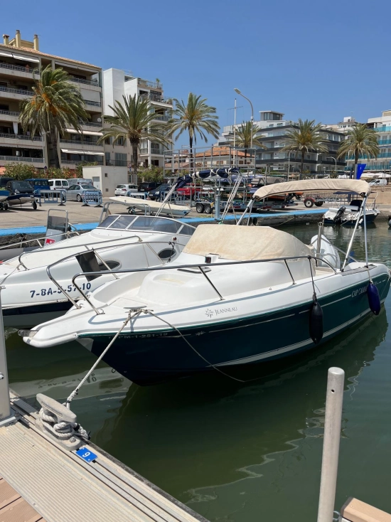 Jeanneau Cap Camarat 615 WA usado à venda