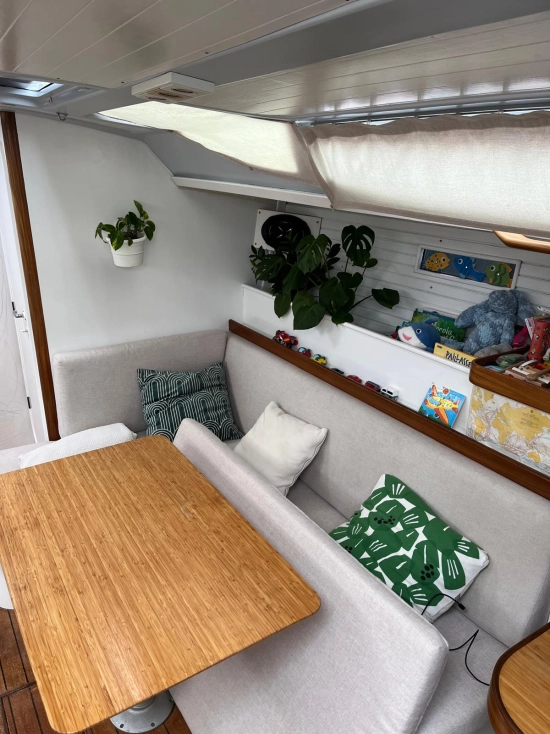 Beneteau Oceanis 430 usata in vendita