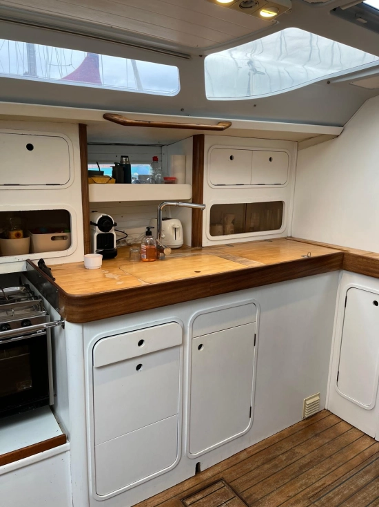 Beneteau Oceanis 430 usata in vendita
