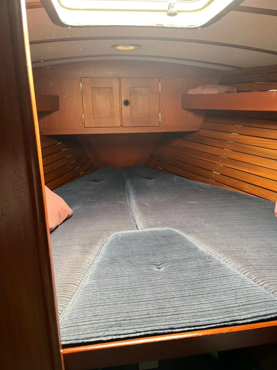 Hallberg Rassy 31 usata in vendita