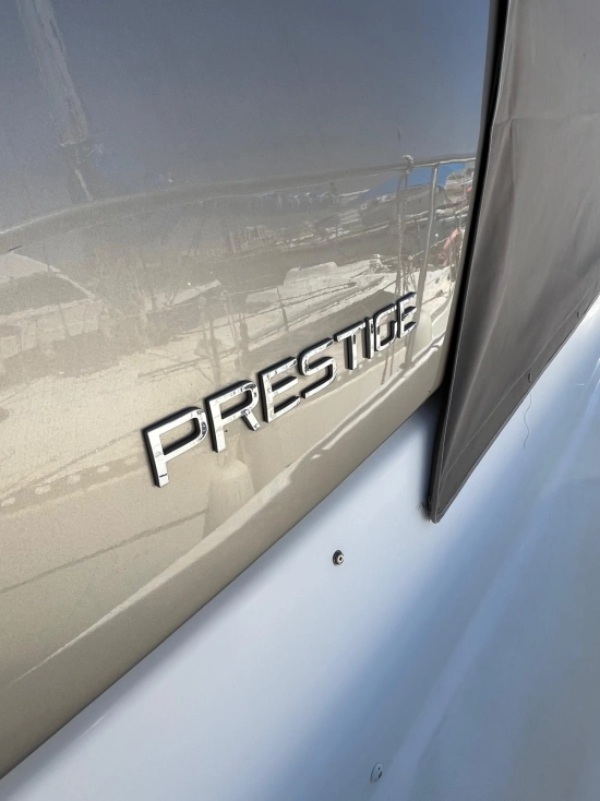 Prestige 390 S usado à venda