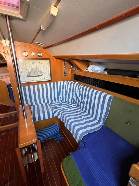 West Wind 35 usata in vendita