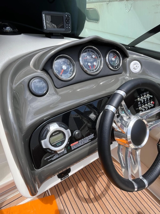 Sea Ray 240 Sse usata in vendita