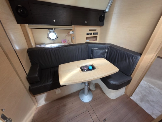 Cranchi 43 Mediteranee HT de segunda mano en venta