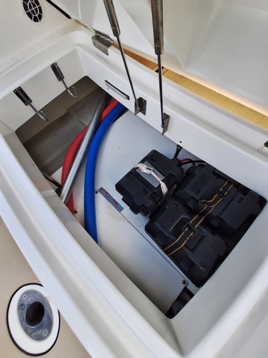 Cobalt A 23 SC usado à venda