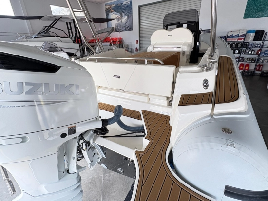 Joker boat Clubman 28 novos à venda