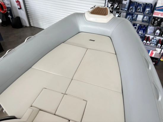 Joker boat Clubman 28 novos à venda
