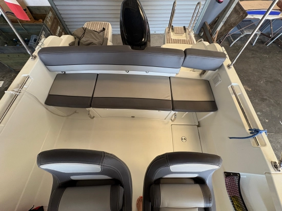Jeanneau Cap Camarat 6.5CC S2 usata in vendita