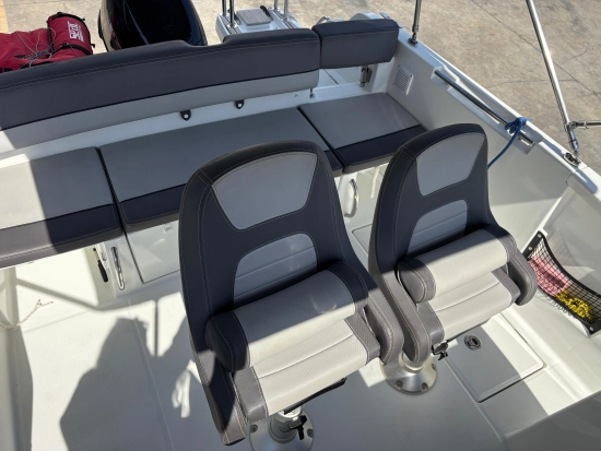 Jeanneau Cap Camarat 6.5CC S2 usata in vendita