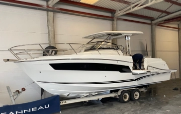 Barco en venta  Jeanneau Cap Camarat 10.5 WA Serie 2