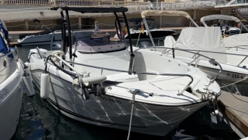 Jeanneau Cap Camarat 6.5 Cc S3 usata in vendita