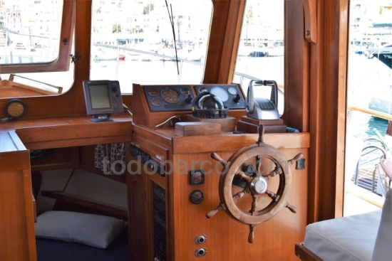 Trawler 34 preowned for sale