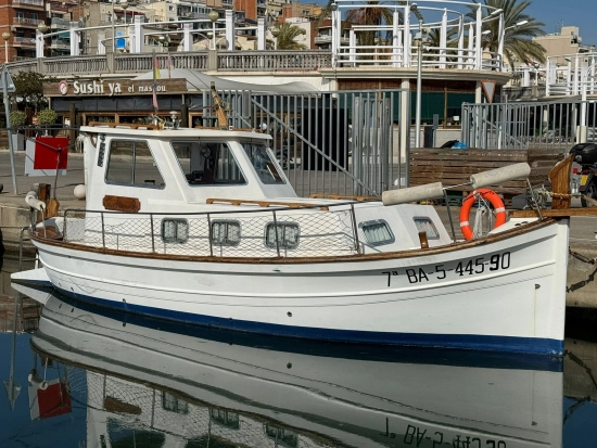 Tiburon 44 preowned for sale