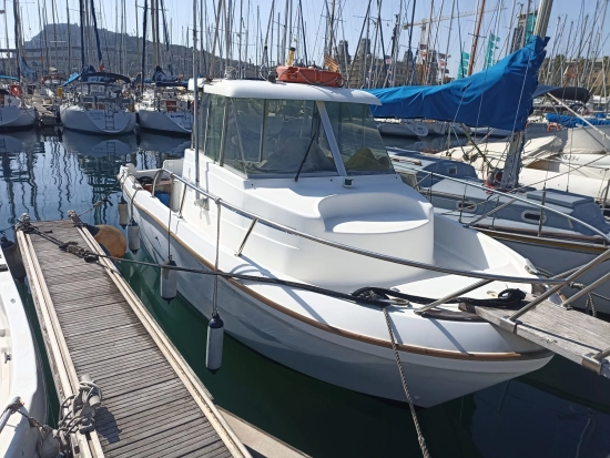 Beneteau Antares 620 preowned for sale