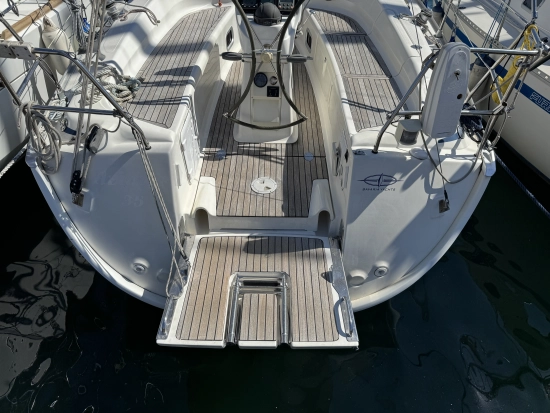 Bavaria Yachts 35 Cruiser preowned for sale
