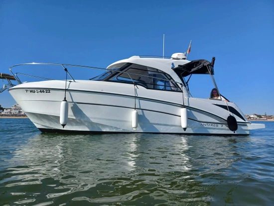 Beneteau Antares 7 OB preowned for sale