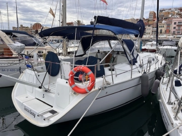 Beneteau Cyclades 39.3 preowned for sale