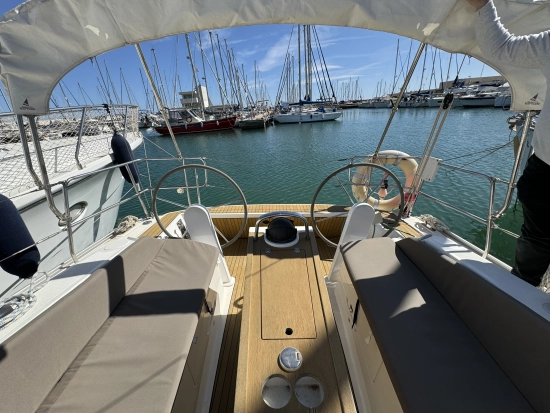 Bavaria Yachts 34 Cruiser preowned for sale