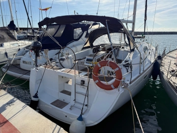 Beneteau Oceanis 43 usata in vendita