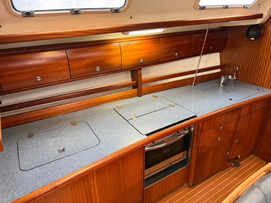 Bavaria Yachts 44 Cruiser usata in vendita