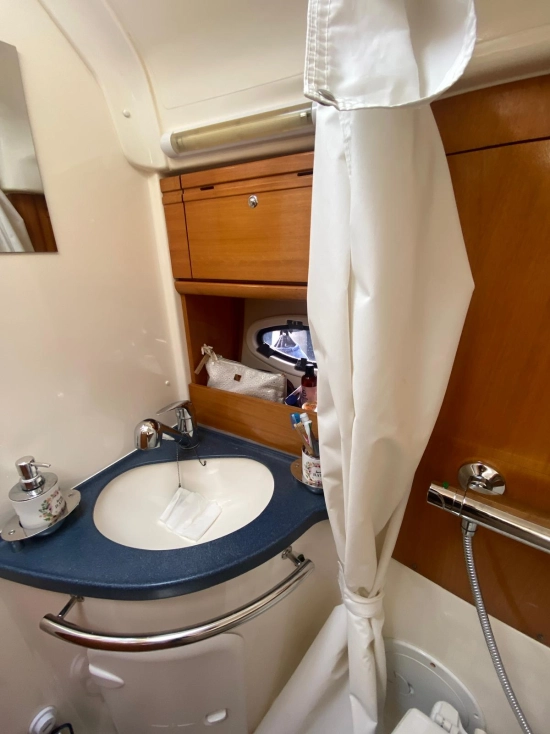 Bavaria Yachts 33 Sport usado à venda