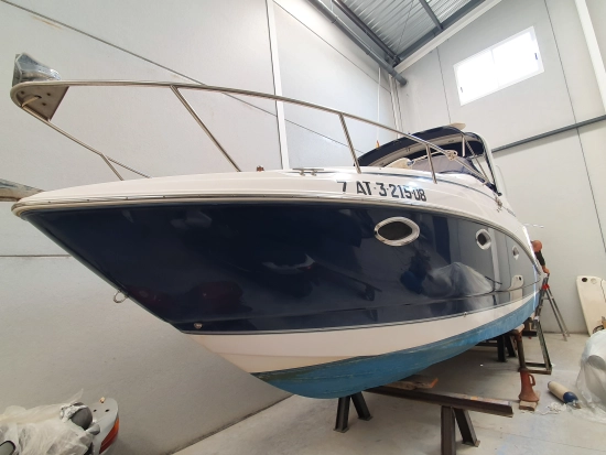 Rinker 260 preowned for sale