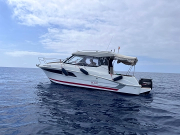 Beneteau Antares 880 HB de segunda mano en venta